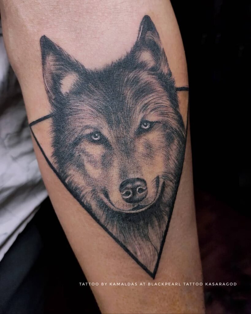 Wolf Face 04 blackpearl tattoo kasaragod